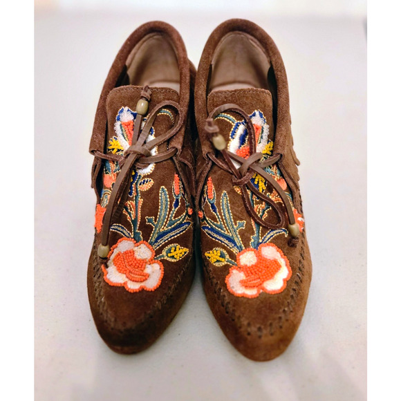 TORY BURCH HUNTINGTON EMBROIDERED FRINGE SUEDE BOOTIE LACE Size 6 - Picture 2 of 15